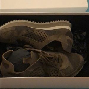 Pedro Garcia green camp suede sneaker